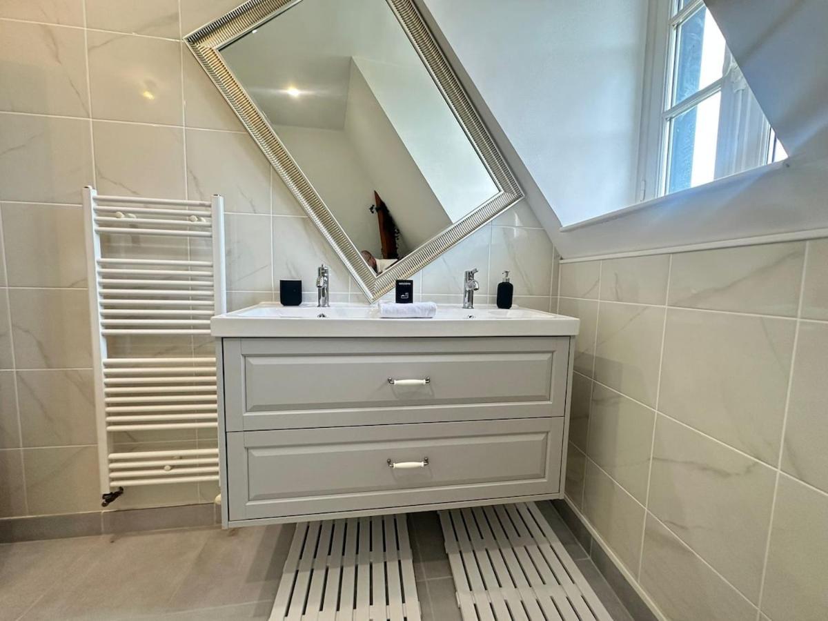 S Bayleved'Air Duplex Vue Chateau, Balneo Et Sauna Sedan Ngoại thất bức ảnh