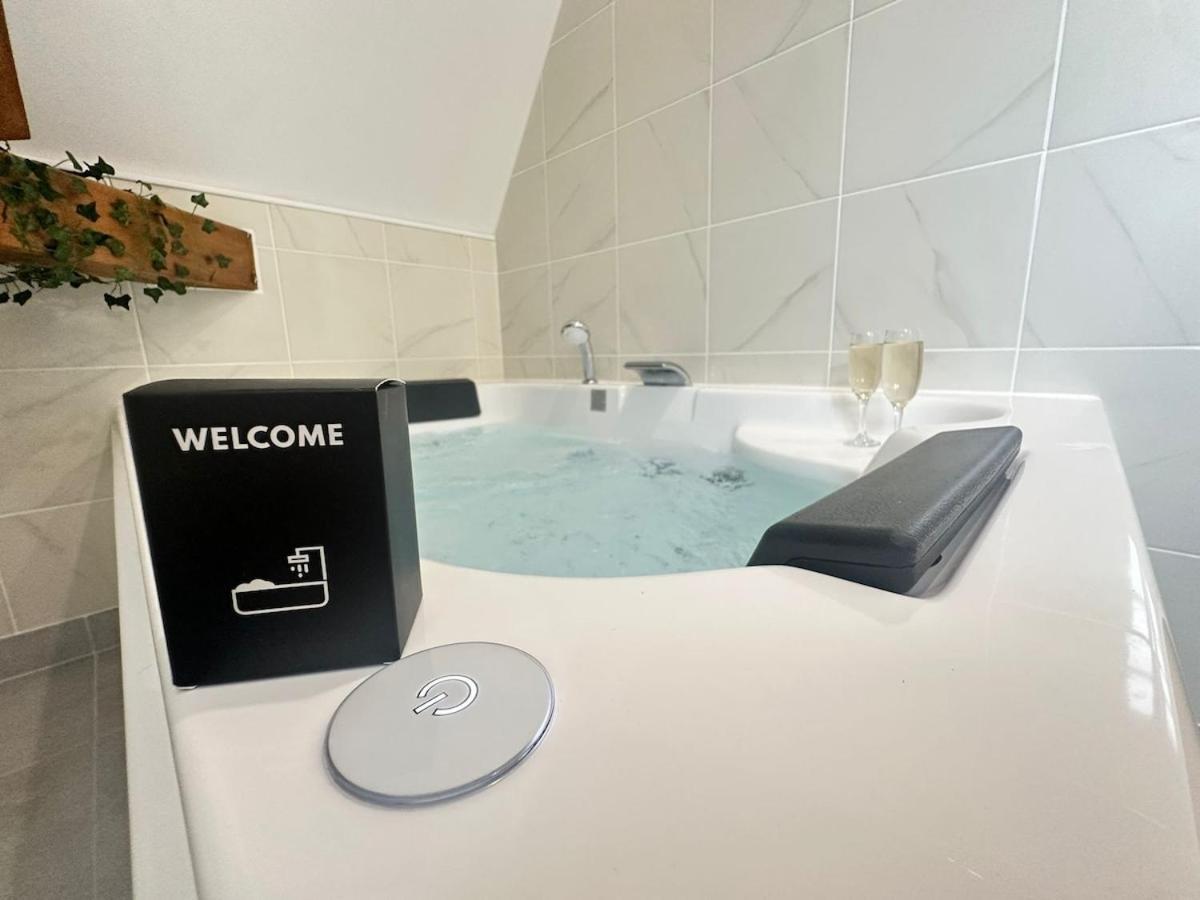 S Bayleved'Air Duplex Vue Chateau, Balneo Et Sauna Sedan Ngoại thất bức ảnh