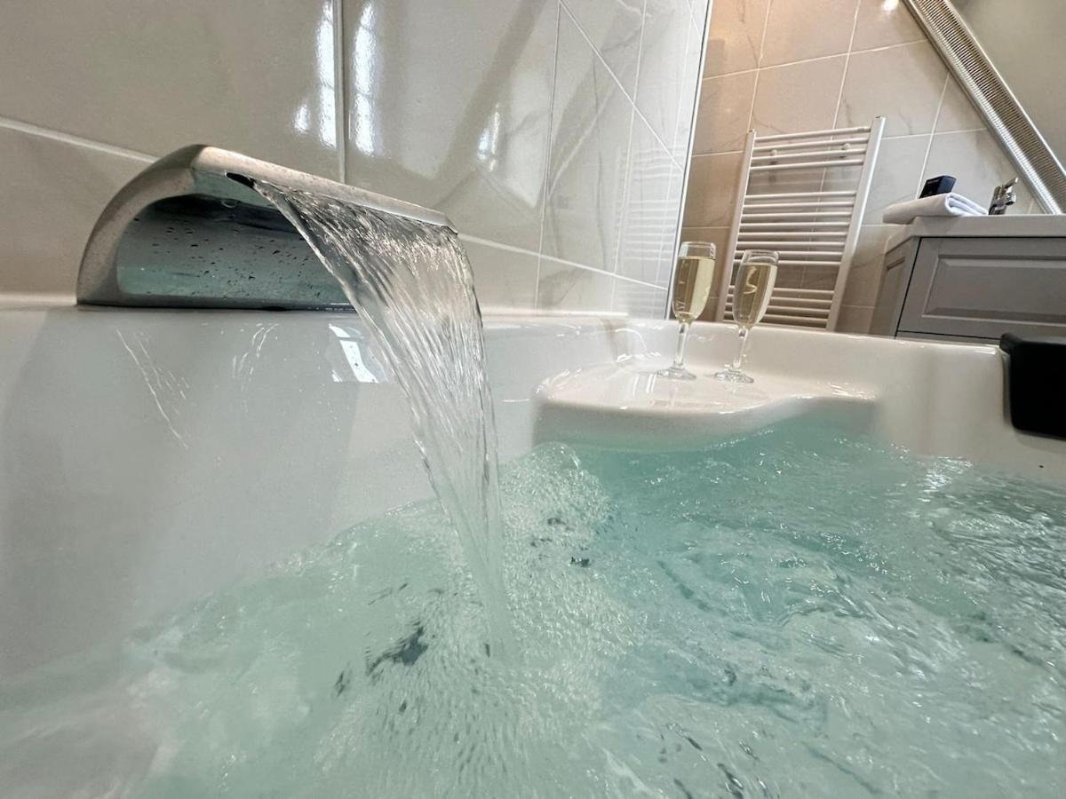 S Bayleved'Air Duplex Vue Chateau, Balneo Et Sauna Sedan Ngoại thất bức ảnh